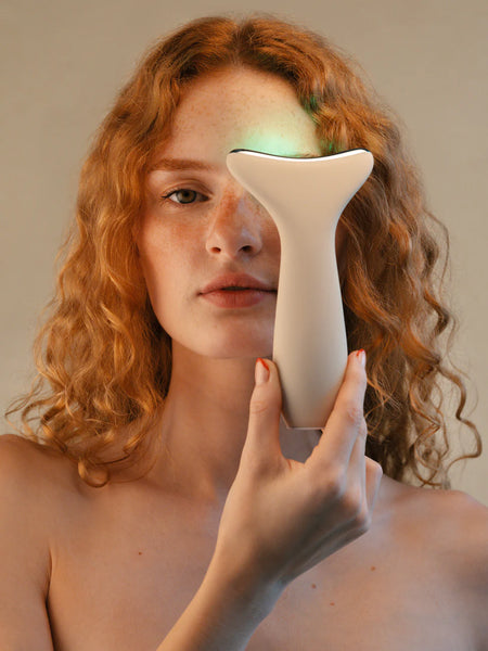 Skin, Hair,  & Nails Care - Led Light Therapy Kit - Led & Ems Antiaging Skincare Set